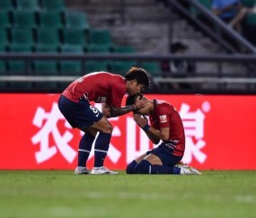 开云网址-【中超】苏祖桑戈尔头球黄希扬传射 重庆2比2平沧州